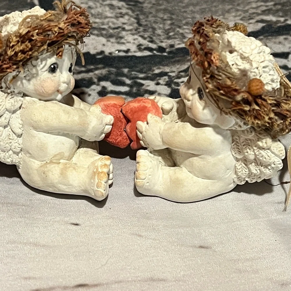 Charming‎ Cherub Figurines with Red Heart